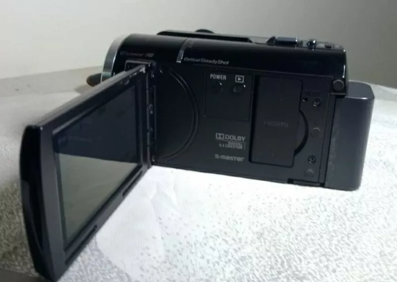 Продам или обменяю Видеокамеру Sony 4