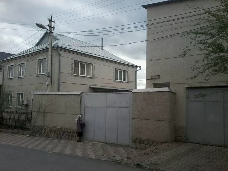срочно продам дом в городе Шымкент,  ул.Шапагат дом 45 2